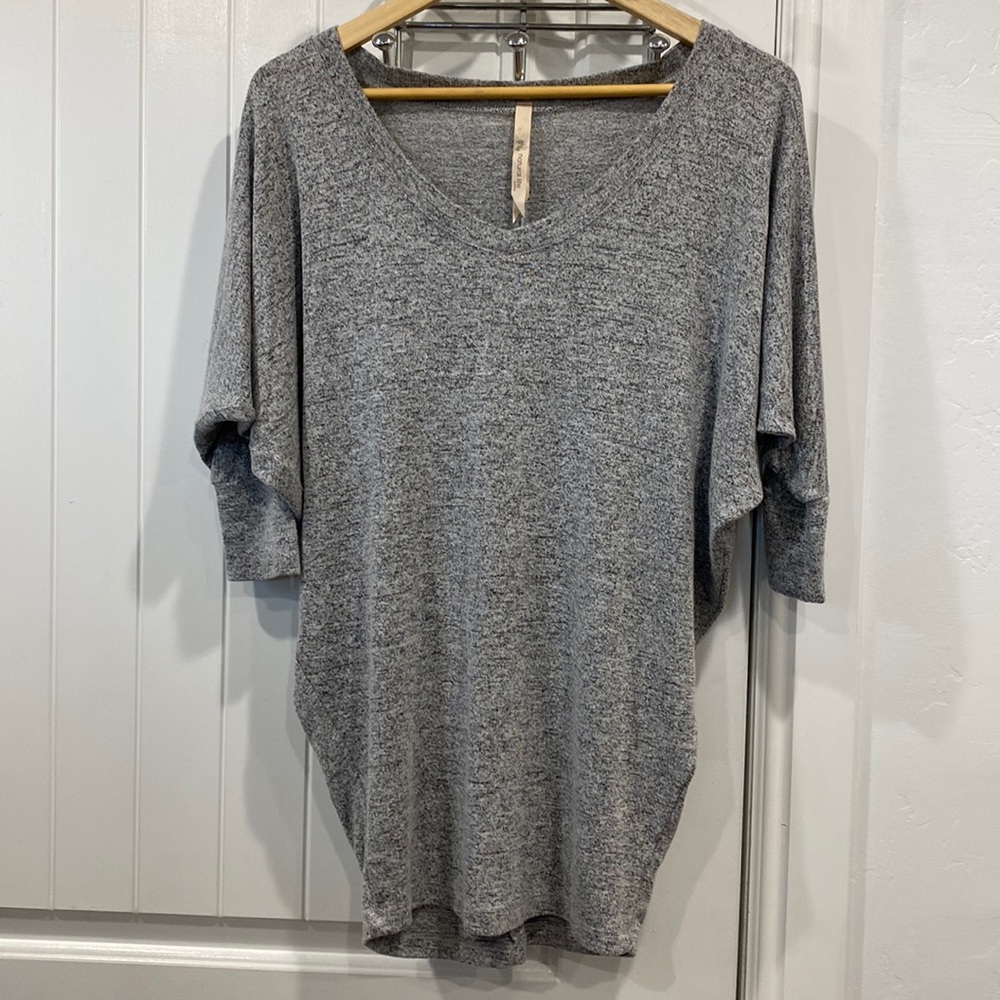 Natural Life 3/4 Length Sleeves Size S